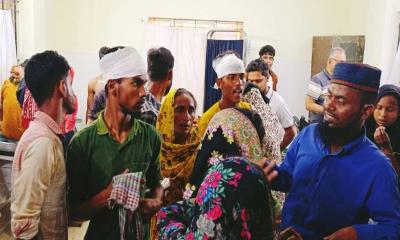 ক্রিকেট ম্যাচ নিয়ে তর্ক: ব্রাহ্মণবাড়িয়ায় দু’পক্ষের সংঘর্ষ