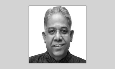 কুমিল্লা সিটি মেয়র আরফানুল হক মারা গেছেন