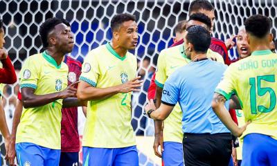 ব্রাজিলকে রুখে দিল কোস্টারিকা