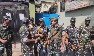 কলকাতায় মেয়র-মন্ত্রীর বাড়িতে সিবিআইয়ের হানা