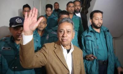 আরও এক মামলায় জামিন পেলেন আমির খসরু