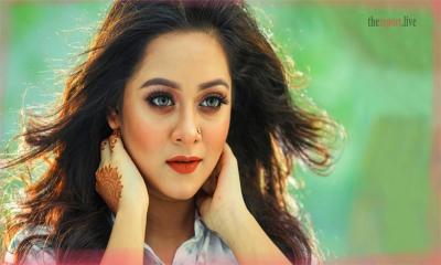 নতুন সিনেমায় দিঘী