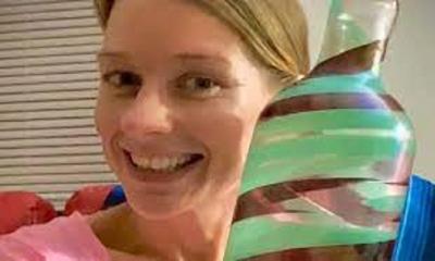 মাত্র ৪৪০ টাকায় ফুলদানি কিনে বিক্রি ১ কোটি ১৭ লাখ