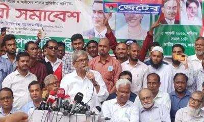 সরকার এখনই গুলি করতে শুরু করেছে: মির্জা ফখরুল