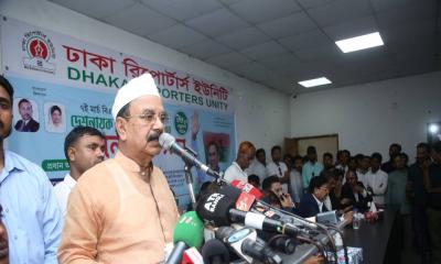 পাশের দেশে গণতন্ত্র চায় না ভারত: গয়েশ্বর