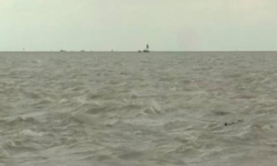Cargo ship sinks off Hatia, 12 sailors floating in the sea