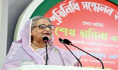 Portray globally BNP‍‍`s attack on journalists Oct 28: PM
