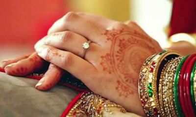 ‘চাকরি না হলে প্রেমিকাকে বিয়ে করতে পারবো না’