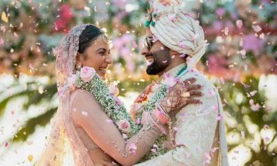 গোয়ায় গাঁটছড়া বাঁধলেন রাকুল-জ্যাকি