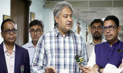 দেশি-বিদেশি টিভি চ্যানেলের শুধু বৈধ ক্যাবল ও ডিটিএইচ অপারেটররা গ্রাহকের কাছে পৌঁছাতে পারবে: তথ্য প্রতিমন্ত্রী