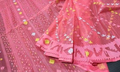 টাঙ্গাইল জেলার নামেই ‘টাঙ্গাইল শাড়ির’ নামকরণ, কোন শাড়ি কোন অঞ্চলের