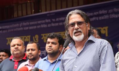 গণতন্ত্র ও স্বাধীনতা হত্যাচেষ্টাকারীদের বিন্দুমাত্র ছাড় দেয়া যাবে না: শেখ পরশ