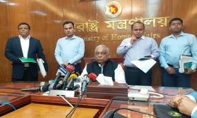 কথিত চেয়ারম্যানের নেতৃত্ব মানছেন না বলেই বিএনপি নেতারা স্বতন্ত্র প্রার্থী: স্বরাষ্ট্রমন্ত্রী