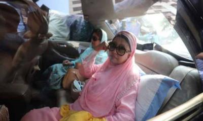 BNP chairperson Khaleda Zia reached hospital