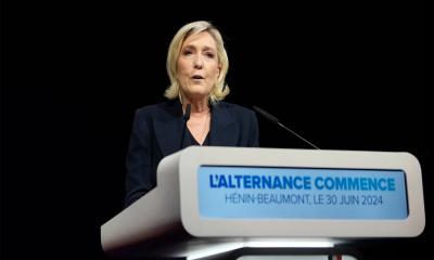 ফ্রান্সের আগাম নির্বাচনে কট্টর ডানপন্থীদের জয়