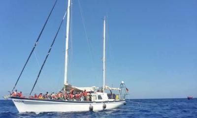 কাঠের নৌকায় বিষক্রিয়া, ৩০ বাংলাদেশিসহ ৫১ জনকে জীবিত উদ্ধার, নিহত ১০