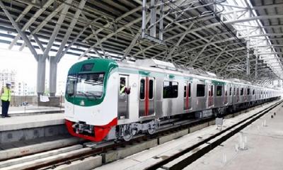 শিক্ষার্থী–পেশাজীবীদের জন্য বুধবার থেকে চালু হচ্ছে বিশেষ মেট্রোরেল