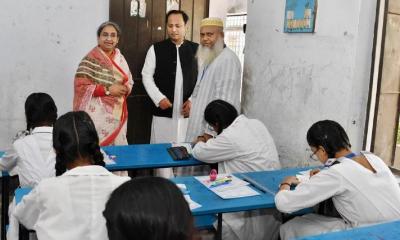 এসএসসি পরীক্ষা কেন্দ্র পরিদর্শনে যাবেন না শিক্ষামন্ত্রী