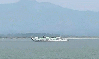 নাফ নদী থেকে সরে গেছে মিয়ানমারের যুদ্ধজাহাজ