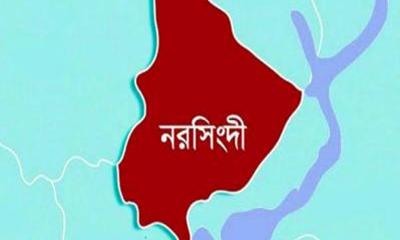 নরসিংদীতে পিকআপ-মাইক্রোবাস সংঘর্ষে নিহত ৪