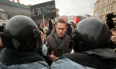 কারাবন্দি অবস্থায় মৃত্যু পুতিনের কট্টর সমালোচক নাভালনির