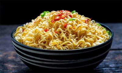 প্রিয়জনকে আজ নুডলস রান্না করে খাওয়ান