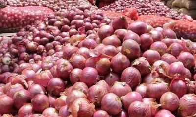 10 tons of onion imported from India via Akhaura port