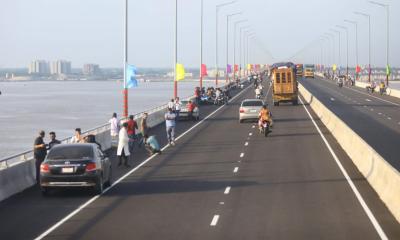 Padma bridge toll collection crossed Tk 800 crore milestone