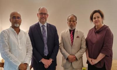 আমরা প্রতিটি রাজনৈতিক দলকে নিরপেক্ষভাবে দেখতে চাই:  পিটার হাস