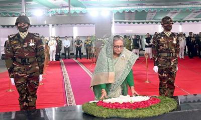 PM Sheikh Hasina honors Bangabandhu Sheikh Mujibur Rahman on 105th birthday