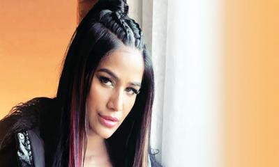 বলিউড অভিনেত্রী পুনম পান্ডে মারা গেছেন