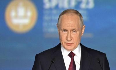 Russia places nuclear bombs in Belarus as warning to West: Putin