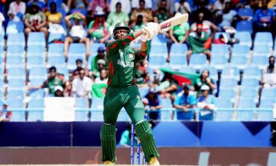 বাংলাদেশ ৫০ রানে হেরে বিদায়ের পথে