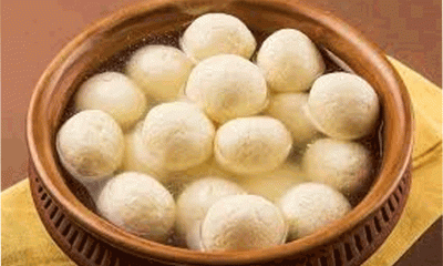 ঘরেই বানিয়ে ফেলুন মুড়ির রসগোল্লা