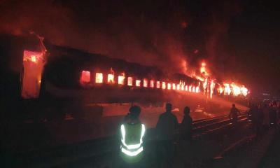 Several killed as Benapole Express set on fire