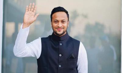 দুঃসংবাদ পেলেন সাকিব!