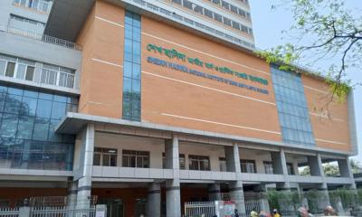 ভাসানটেকে সিলিন্ডার বিস্ফোরণে একই পরিবারের ছয়জন দগ্ধ