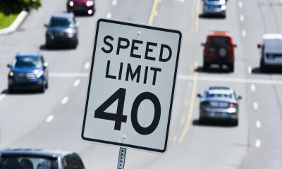Speed limit set for all vehicles, max 40kmph in city streets