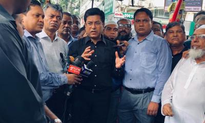 অনিবন্ধিত অবৈধ রিকশা চলতে দেওয়া হবে না: ঢাদসিক মেয়র