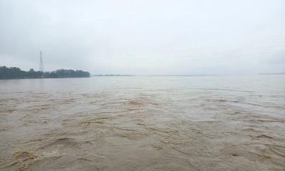 Teesta‍‍`s water level crosses danger mark in Kurigram, short-term flood predicted