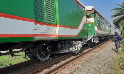 ৯ ঘণ্টা পর ঢাকা-উত্তরবঙ্গ রেল যোগাযোগ স্বাভাবিক