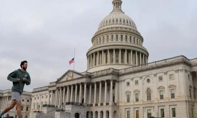 US avoids shutdown after Congress passes funding bill