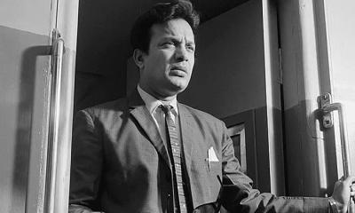 লোকাল ট্রেনের আড্ডায় যেভাবে আজও ধরা দেন উত্তম কুমার