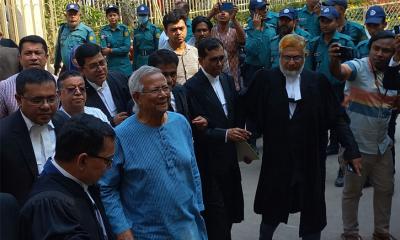 Dr Yunus, seven others granted bail upon surrender in graft case