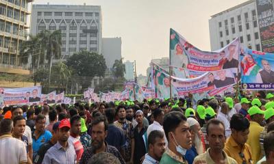 মেট্রোরেলের উদ্বোধনী সমাবেশকে ঘিরে আরামবাগে জনস্রোত