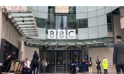 অর্থের বিনিময়ে কিশোরীর ‘আপত্তিকর’ ছবি, বিবিসি’র উপস্থাপক বরখাস্ত