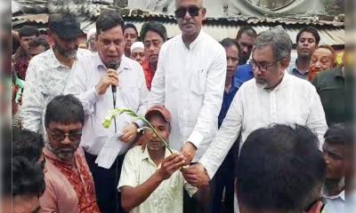 বিএনপিতে যোগ দিলেন আওয়ামী লীগের ৩০ নেতাকর্মী