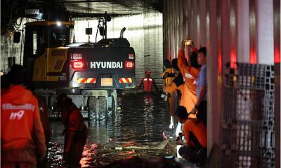 বন্যায় দক্ষিণ কোরিয়ার এক টানেলেই পাওয়া গেল ১৩ মৃতদেহ