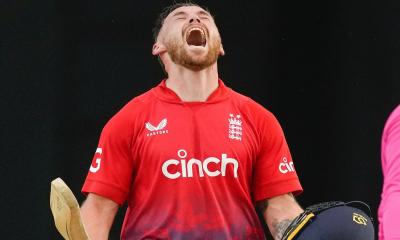 ফিল সল্টের আরেকটি সেঞ্চুরি