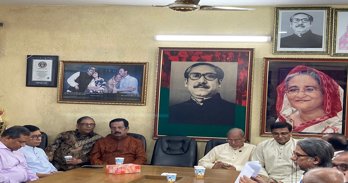 দলীয় কর্মসূচির রোড ম্যাপ নিয়ে আলোচনা আওয়ামী লীগের যৌথসভায়